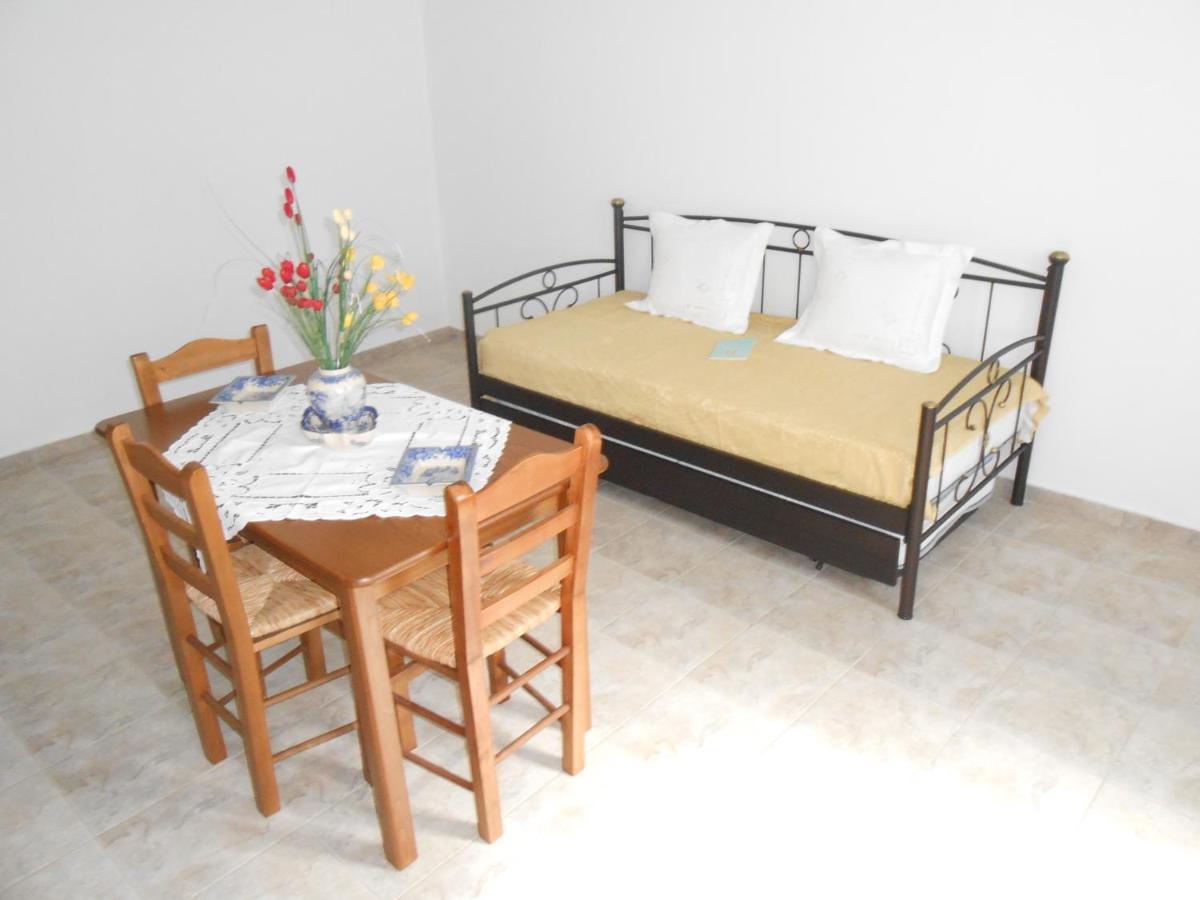 Chrysolithos Kerami Apartments Khalkíon Εξωτερικό φωτογραφία